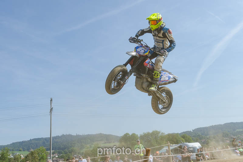 Supermoto in Gontenschwil
